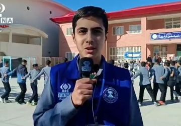  آیین سنتی «سینه‌زنی کمر به کمر» هم‌زمان با ایام فاطمیه در رامیان