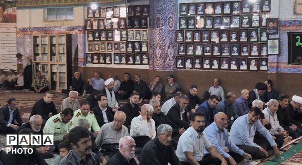تجلیِ نظم و ایمان؛ صحنه‌های برگزاری نماز جمعه در مصلی امام حسین فارسان
