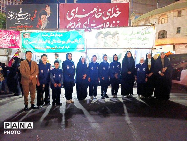 تجلیل از خبرنگاران پانا در صحنه ی جهاد تبیین