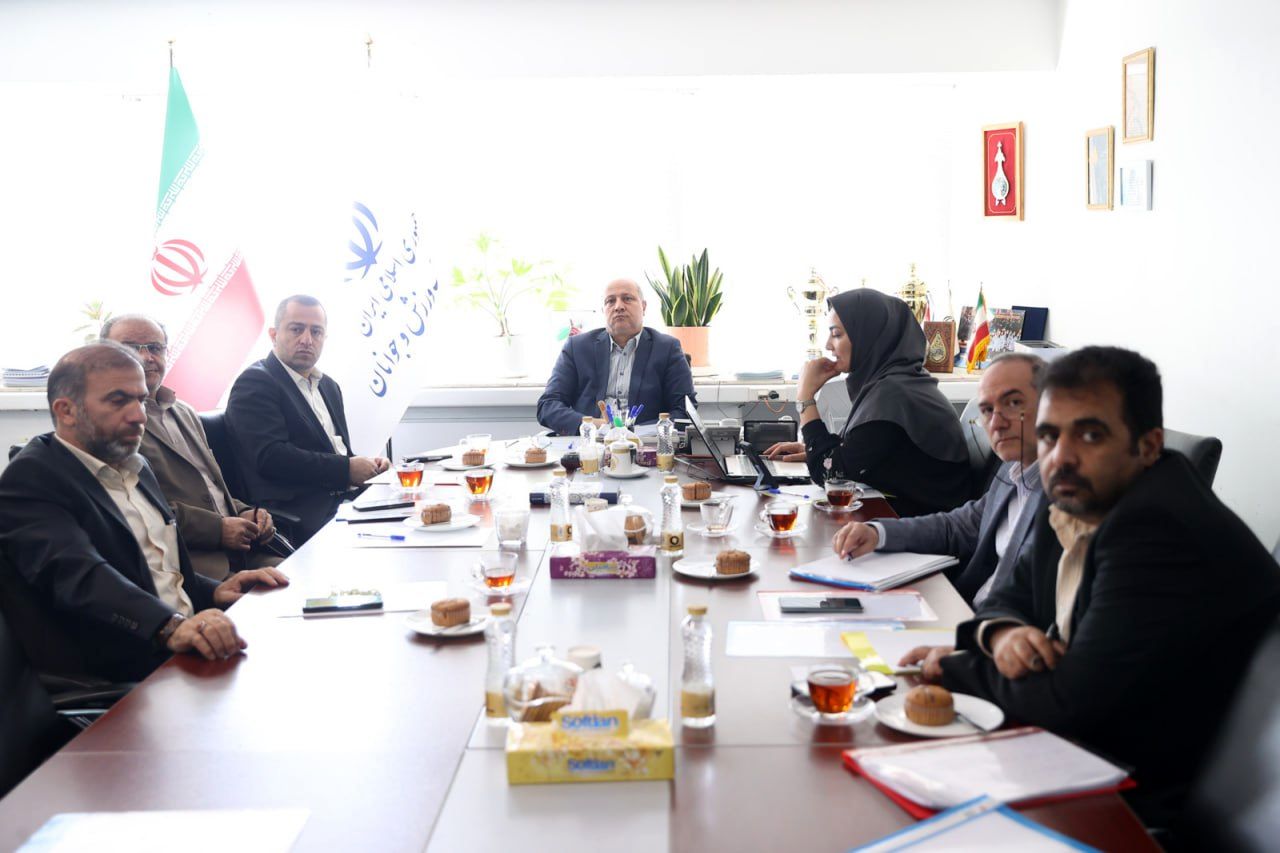 تصویب و معرفی ۶۶۰ طرح اشتغال‌زایی جوانان