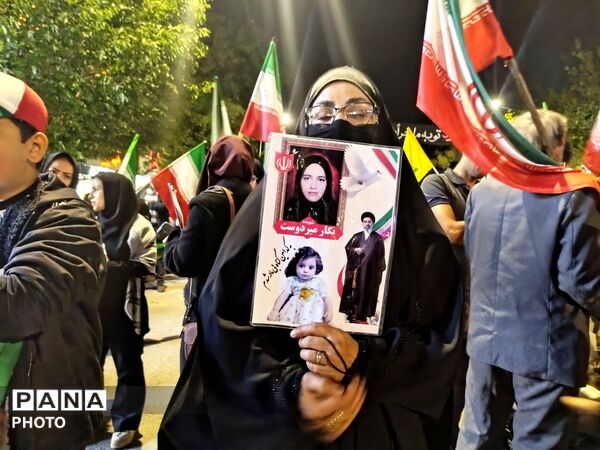 مردم در کنار هم، شب های همیشگی را رقم می زنند