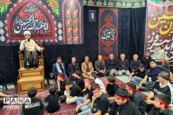 مراسم احلی من العسل در جوار شهدای گمنام پردیس 