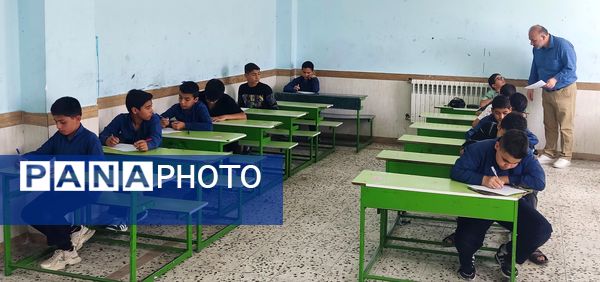 آغاز امتحانات نوبت دوم در دبیرستان ابوریحان ۲