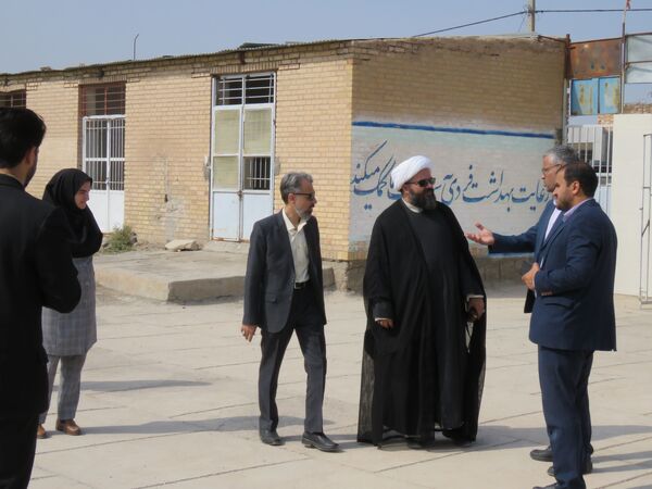 بازدید نماینده منطقه ترشیز کهن از مدارس خلیل آباد