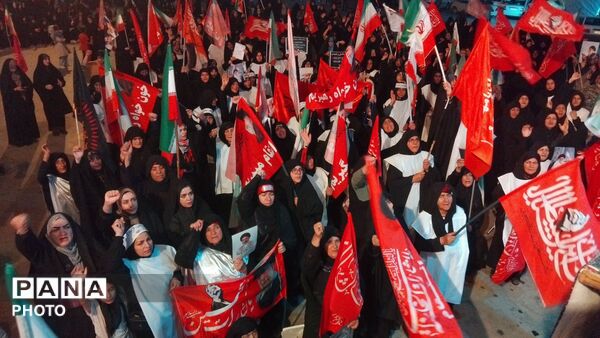صد و پنجاه و یکمین شب تجمعات بیعت با رهبری در نورآباد