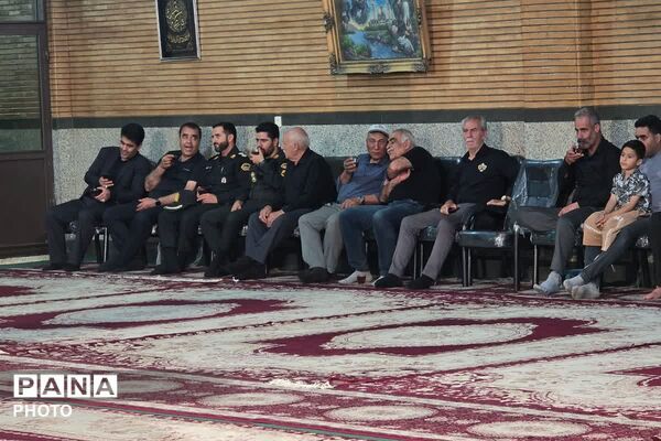 در سایه سوگ محرم، گرد هم آمدن مردم برای یادآوری حوادث کربلا»