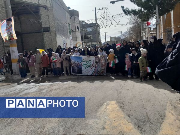 حضور پرشور مردم نسر در یوم‌الله ۲۲ بهمن؛ تجدید میثاق با آرمان‌های انقلاب