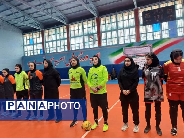 آئین افتتاحیه مسابقات فوتسال دانش‌آموزی منتخب آموزشگاه های شهرستانهای استان تهران به میزبانی ورامین 