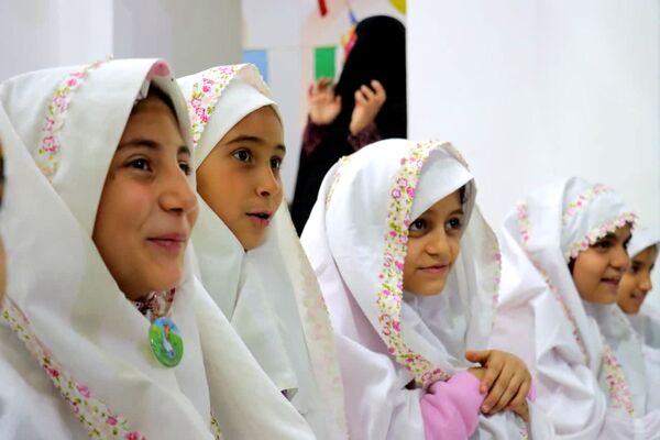 برگزاری جشن روزه اولی‌ها در خانه ایثارنجف‌آباد   