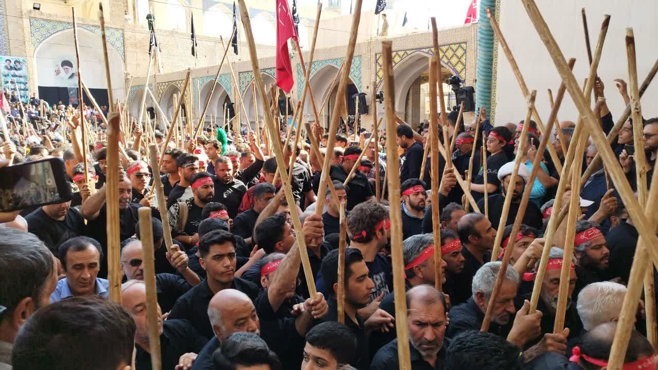 برگزاری آیین سنتی مذهبی قالیشویان مشهداردهال کاشان