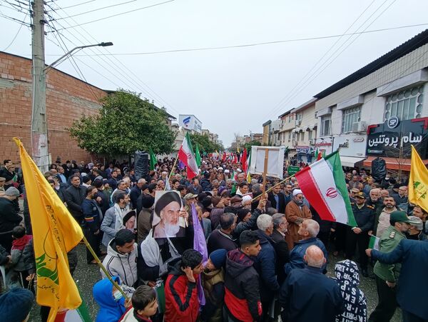 جشن تولد چهل و هفت سالگی انقلاب در گلوگاه 