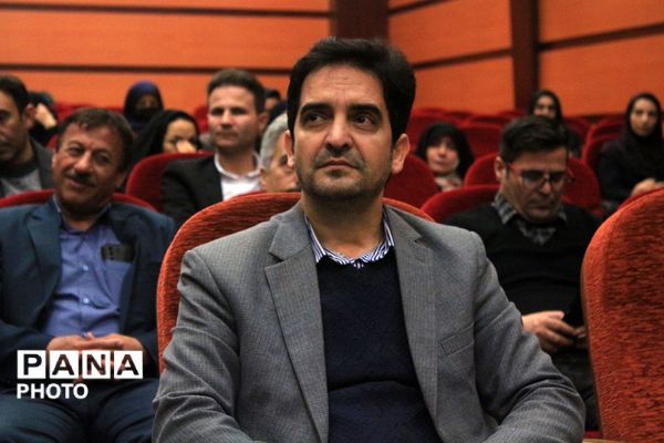 آیین اختتامیه طرح‌ها و برنامه‌های آموزشی بهارستان‌دو