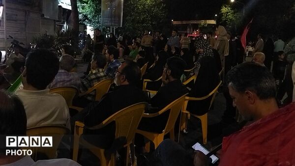 کافه گفتگوی حسینیه امام خمینی نیشابور در شب صد و شصت و چهارم 