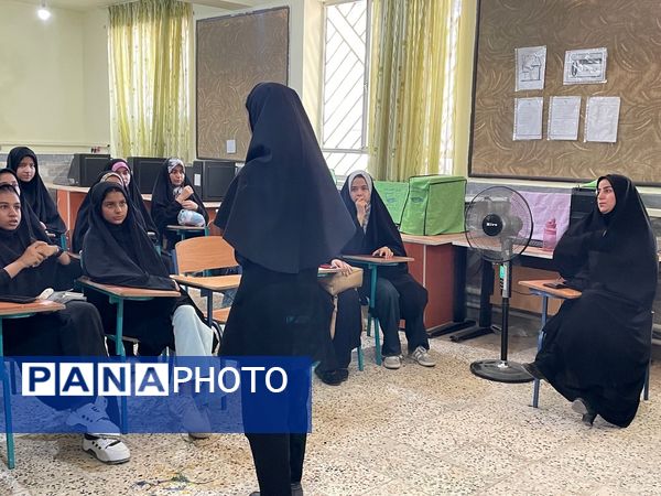 آموزش عکاسی فصل رویش انجمن اسلامی