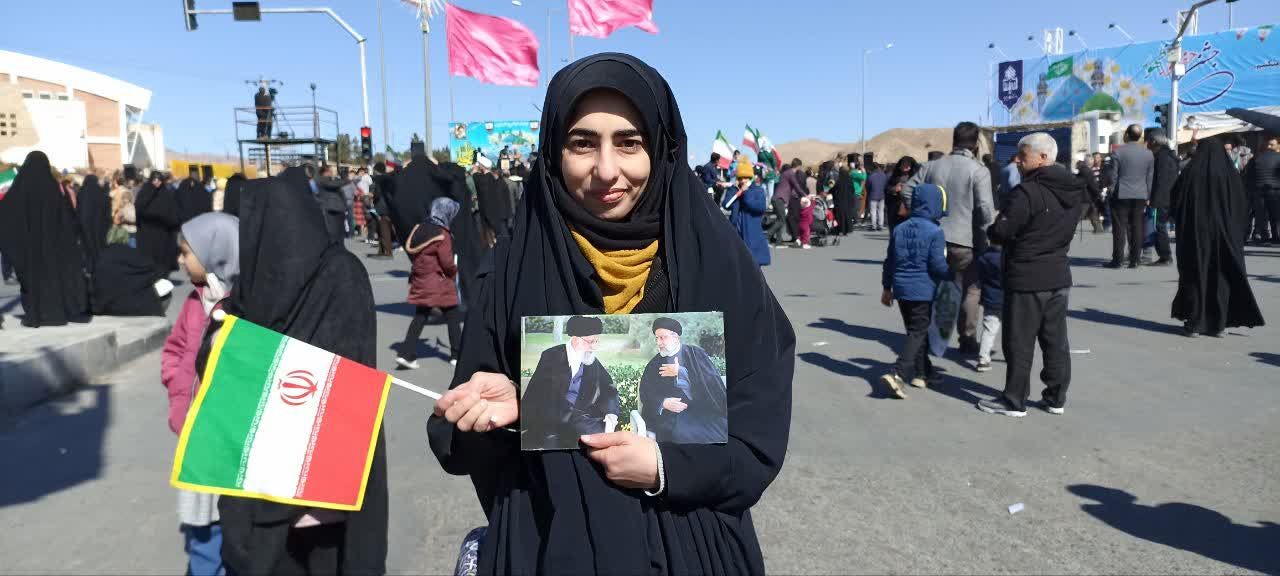 حضور پرشور مردم در راهپیمایی ۲۲ بهمن بیرجند