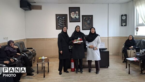 دانش‌آموزان دبستان موسسی، همیار آتش‌نشان شدند