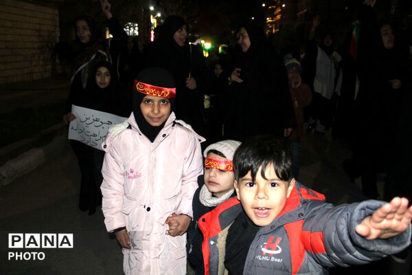 حرکت دسته عزاداری در شهرستان نیشابور