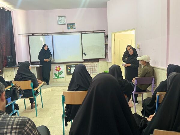 برگزاری روز اول کارگاه توانا با حضور جمعی از معلمان در سملقان