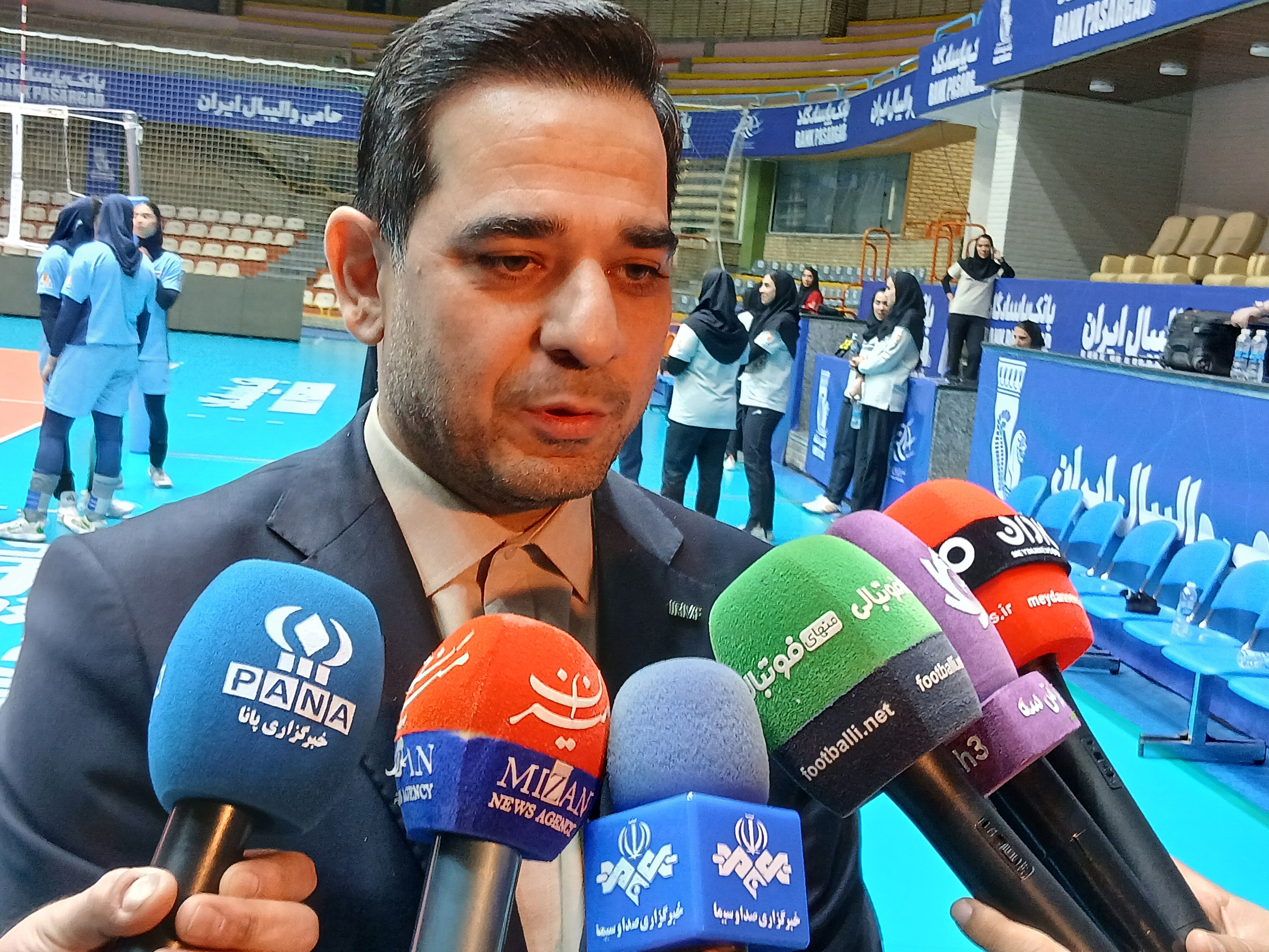 ‌تیم ملی والیبال انگیزه زیادی برای کسب مدال در بازی‌های کشورهای اسلامی دارد/ پیش‌بینی ما حضور در بین ۴ تیم برتر است