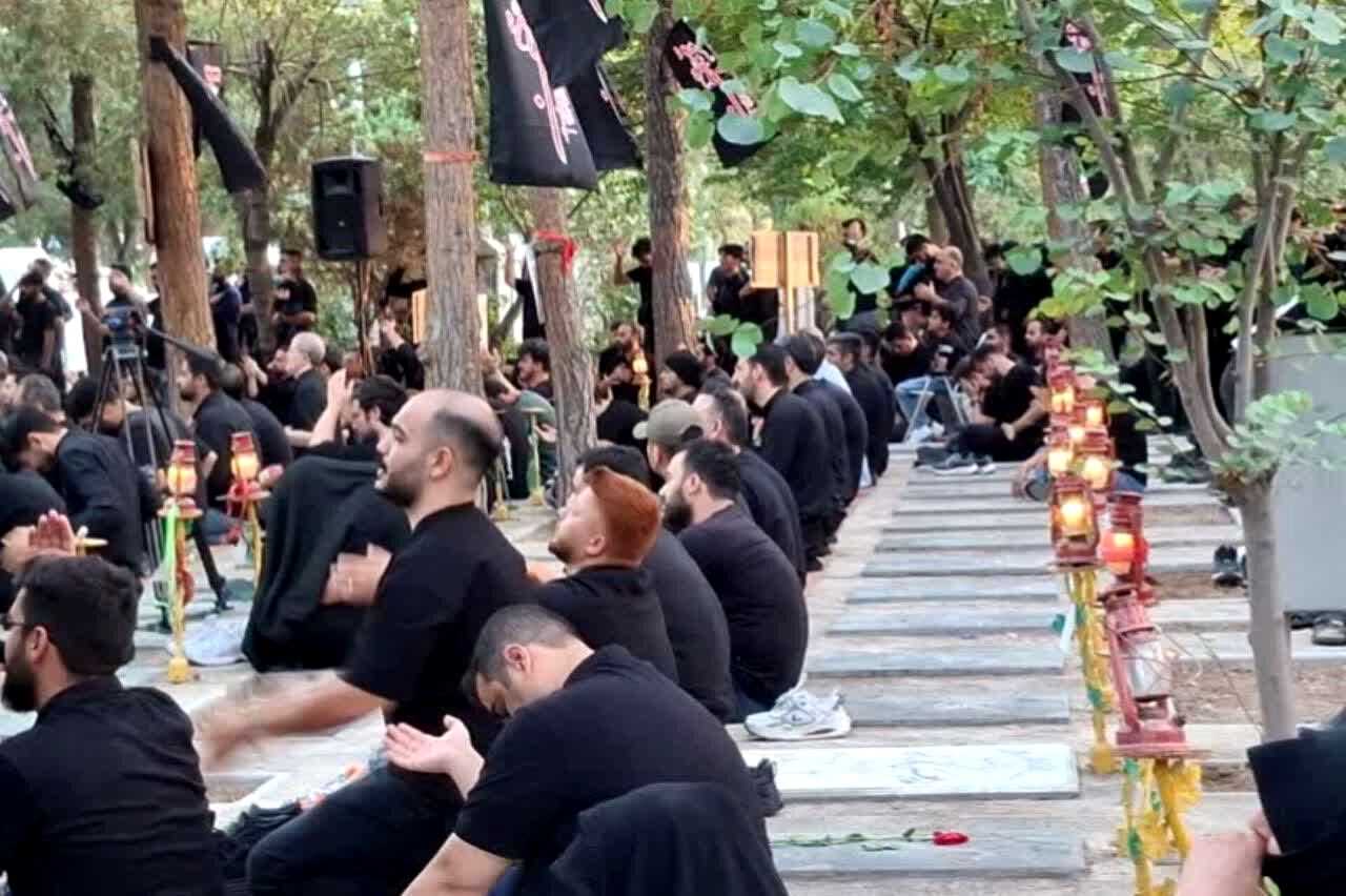 میعادگاه اشک و حماسه