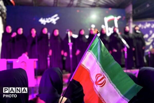  نقش‌آفرینی تربیتی مدارس ورامین در دفاع از جبهه مقاومت