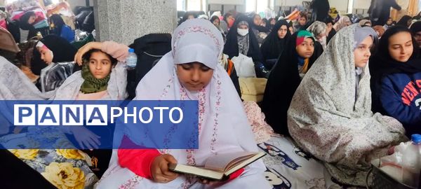 اجتماع بزرگ دختران معتکف در بابلسر