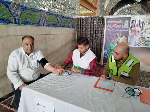 ارائه خدمات پزشکی رایگان به شهروندان کاشمر به‌مناسبت گرامیداشت هفته نیروی انتظامی