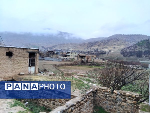 چشم‌انداز میانکوه در باران