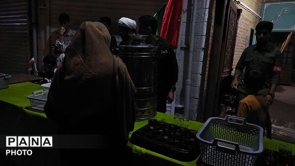 چایخانه حوزه علمیه گلشن در دویست و هجدهمین شب از اجتماعات مردمی نیشابور 