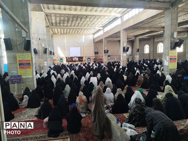 نماز  عبادی سیاسی جمعه نیشابور در روز ولادت حضرت زینب (س) و روز پرستار 