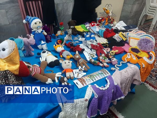 برپایی بازارچه مشاغل خانگی در کانون امید انقلاب