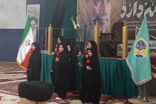 مراسم ارتحال امام‌خمینی(ره)‌ در مصلی بهارستان ۲