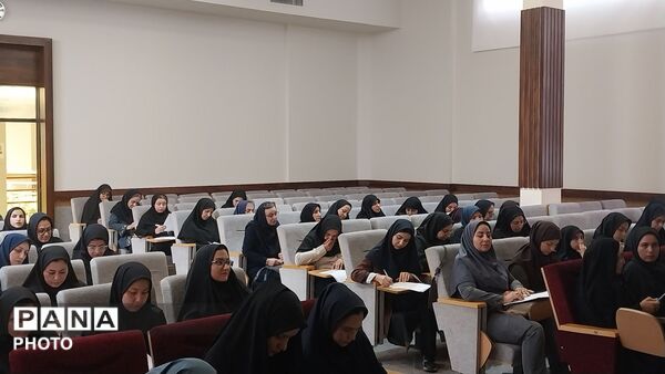 گامی برای توانمندسازی مراقبین سلامت مدارس در ناحیه ۶