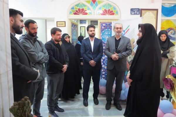 جشنواره فرهنگی‌ هنری‌ ماها در هنرستان سیدالشهدا