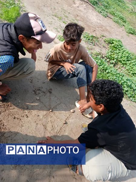 بازی‌‌‌های بومی و محلی در روستای میرعوضی شهر شمیل بندرعباس 