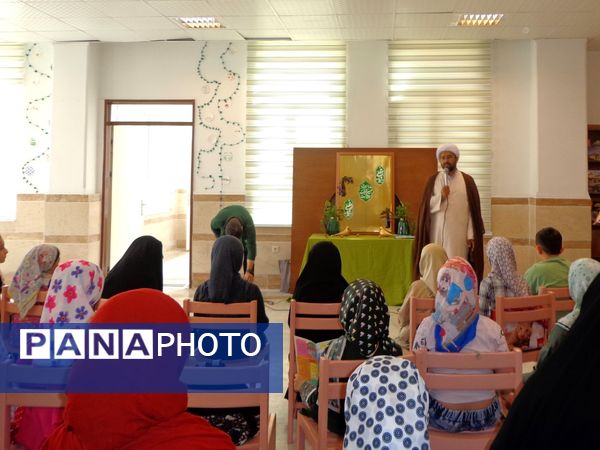 جشن « بیعت با دستان مهربان » در کانون پردیسان قم