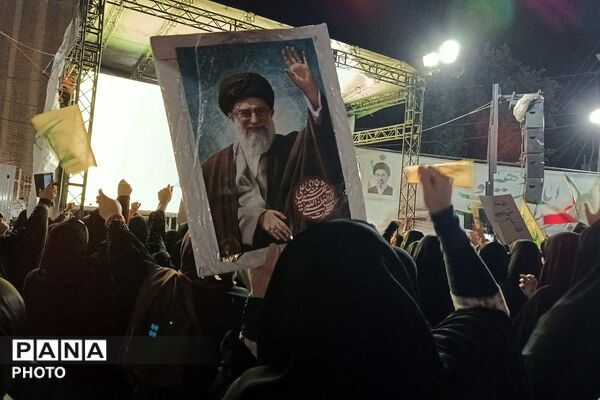 طنین دوباره شعارهای انقلابی در قلب ورامین