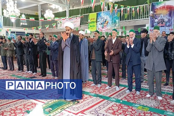 اقامه نماز عبادی،سیاسی جمعه همزمان با ایام دهه فجر در شهر بار نیشابور