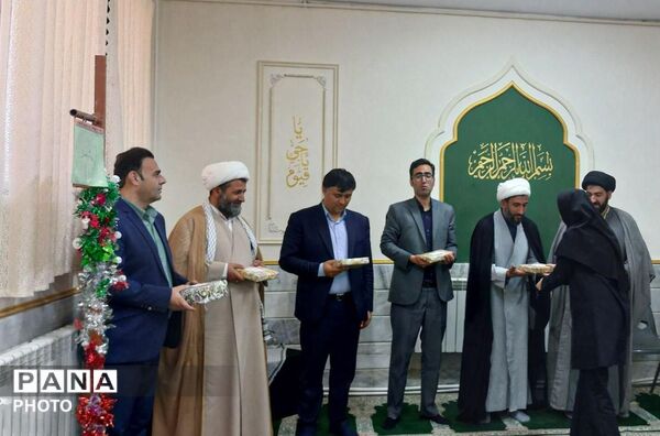 زنگ نماز در هنرستان حضرت معصومه شهرستان شیروان