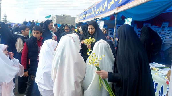 حماسه آفرینی مردم و مسئولان شهرستان پردیس در راهپیمایی ۲۲ بهمن 