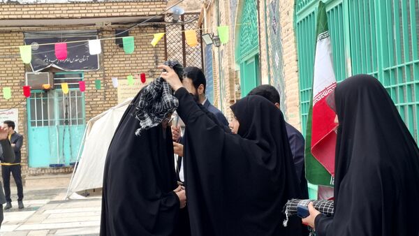 اعزام دانش‌آموزان شهرستان کهک قم به اردوی راهیان نور