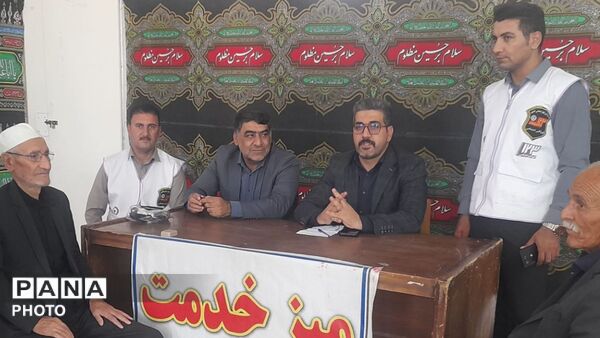 دیدار مدیر و کارکنان اداره بهزیستی رومشکان با فرماندار و امام جمعه