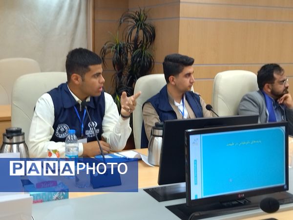 بازدید دانش‌آموز خبرنگاران پانا از ستاد ویژه توسعه فناوری نانو؛ آشنایی با دنیای فناوری‌های نوین