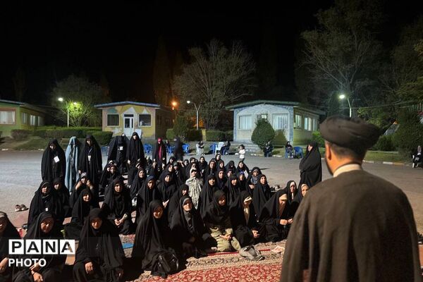 تقویت پیوندهای انسانی در رویداد «تا اوج»؛ از گعده‌های شبانه تا اقامه نماز جماعت