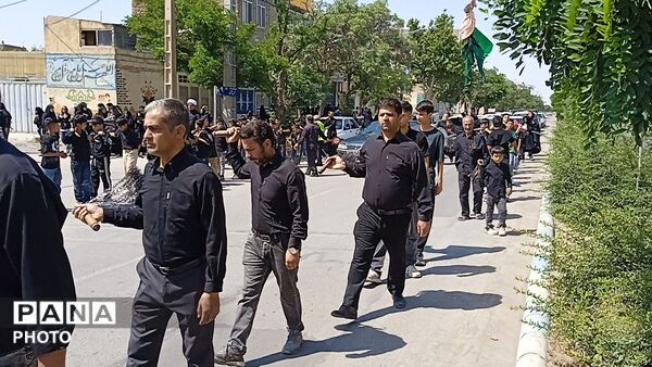 هیئت غیور زنجیر زنی عزاداران مسجد الغدیر 