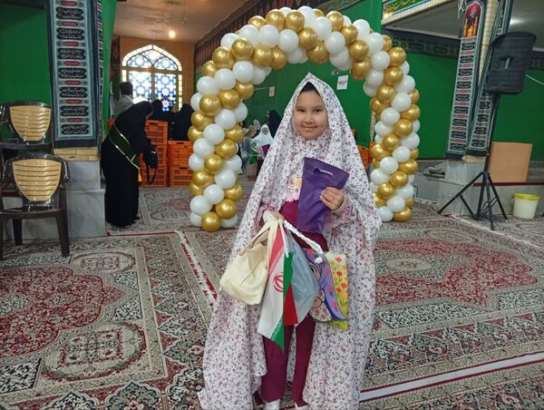 آیین زیبای جشن تکلیف دختران یزدی در حسینیه محمود آباد