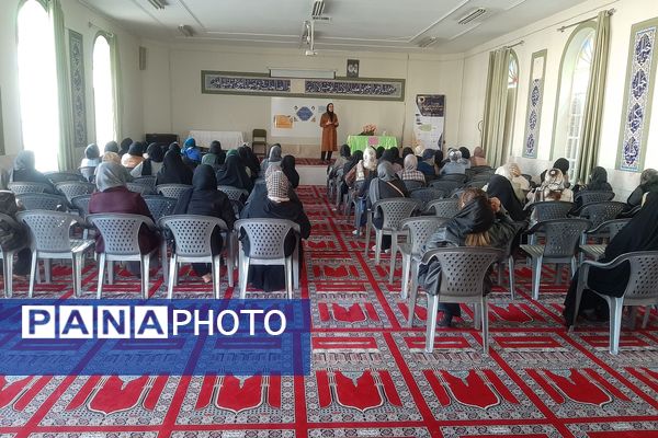 دومین جلسه آموزش خانواده در دبیرستان پویش