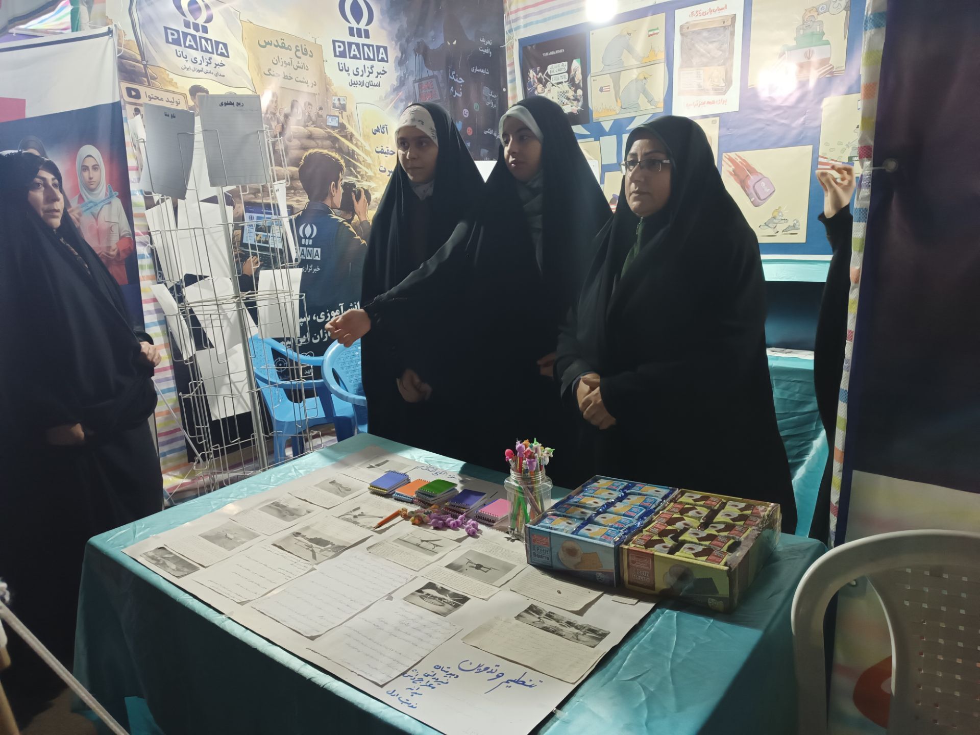 حضور پرشور نوجوانان مبارز در کافه رسانه اردبیل