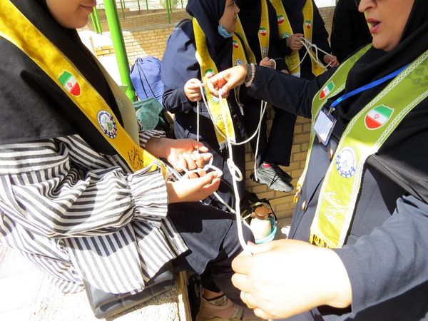 اردوی تمشک دختران بجنورد در اردوگاه شهید چمران 