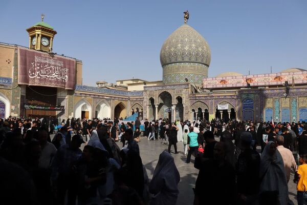 قدم به قدم در مسیر عاشقی اباعبدالله‌الحسین‌(ع)